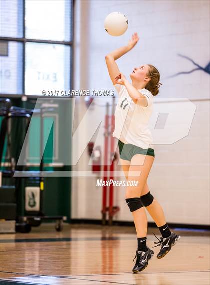 Thumbnail 3 in Heritage @ Loudoun Valley photogallery.