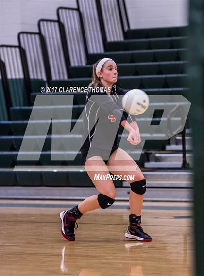 Thumbnail 2 in Heritage @ Loudoun Valley photogallery.