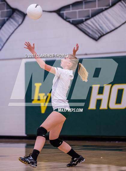 Thumbnail 3 in Heritage @ Loudoun Valley photogallery.