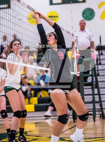 Thumbnail 3 in Heritage @ Loudoun Valley photogallery.