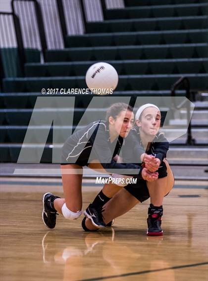 Thumbnail 3 in Heritage @ Loudoun Valley photogallery.