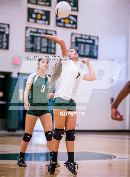 Thumbnail 2 in Heritage @ Loudoun Valley photogallery.