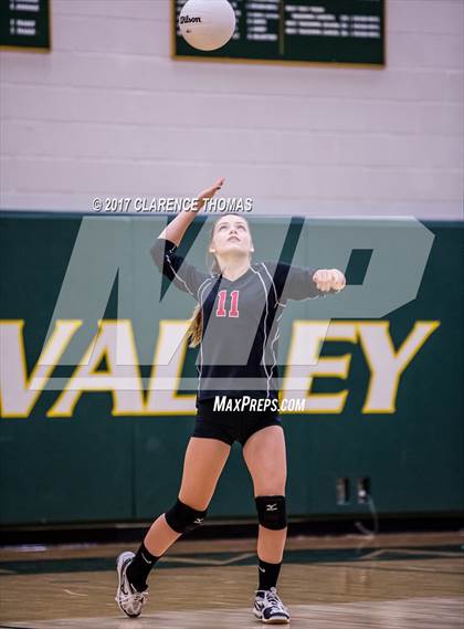 Thumbnail 2 in Heritage @ Loudoun Valley photogallery.