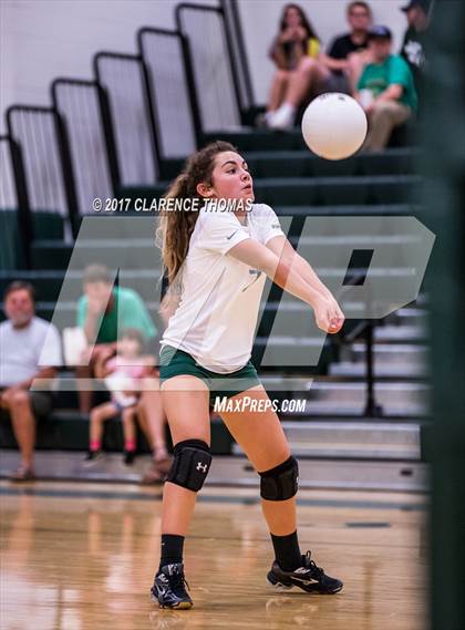 Thumbnail 3 in Heritage @ Loudoun Valley photogallery.