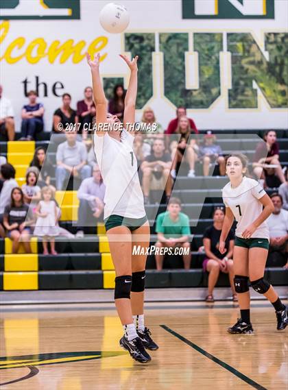 Thumbnail 3 in Heritage @ Loudoun Valley photogallery.