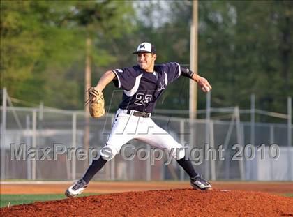 Thumbnail 3 in Western Alamance vs. Graham photogallery.