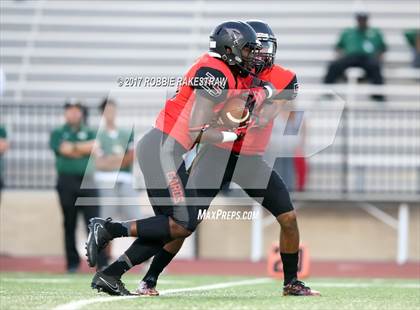 Thumbnail 2 in DeSoto @ MacArthur photogallery.