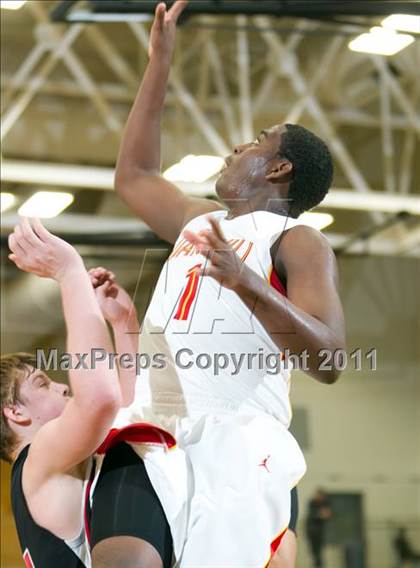 Thumbnail 1 in Lincoln vs. Oak Hill Academy (Les Schwab Invitational) photogallery.