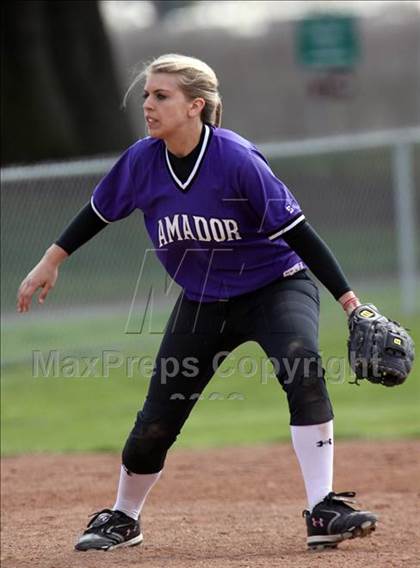 Thumbnail 3 in Concord vs. Amador Valley (Queen of the Mountain) photogallery.