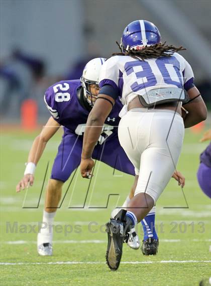Thumbnail 3 in Middletown @ Elder (Crosstown Showdown) photogallery.