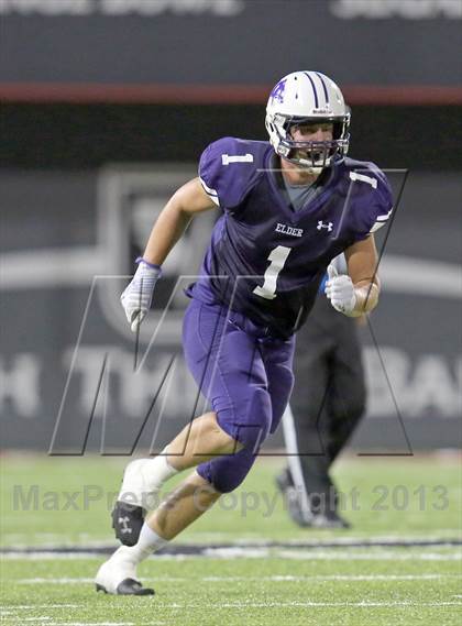 Thumbnail 3 in Middletown @ Elder (Crosstown Showdown) photogallery.