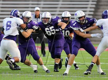 Thumbnail 2 in Middletown @ Elder (Crosstown Showdown) photogallery.