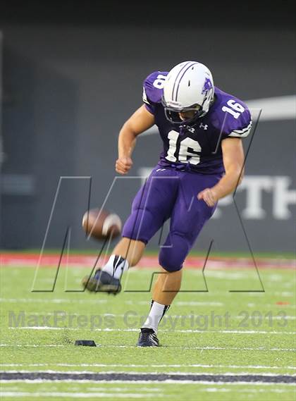 Thumbnail 1 in Middletown @ Elder (Crosstown Showdown) photogallery.