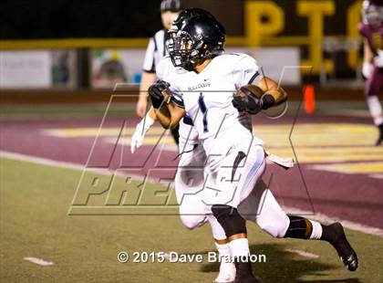 Thumbnail 3 in Buena @ Simi Valley photogallery.