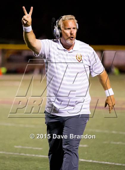 Thumbnail 3 in Buena @ Simi Valley photogallery.