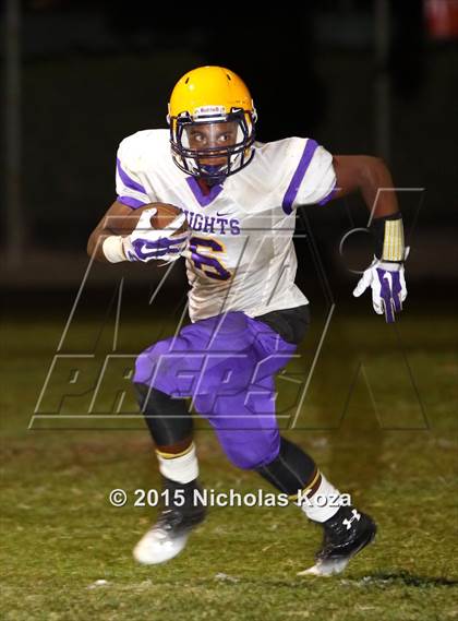 Thumbnail 3 in Lynwood vs. Jordan photogallery.