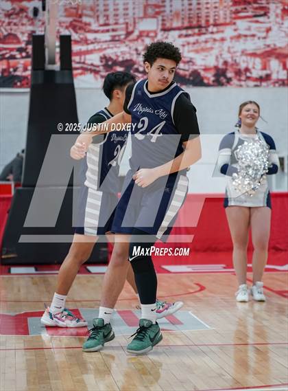 Thumbnail 1 in Virginia City vs. Smith Valley (NIAA Class 1A State Championship) photogallery.