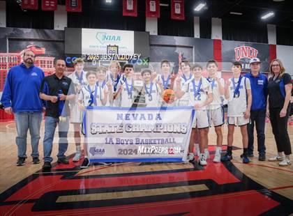 Thumbnail 2 in Virginia City vs. Smith Valley (NIAA Class 1A State Championship) photogallery.