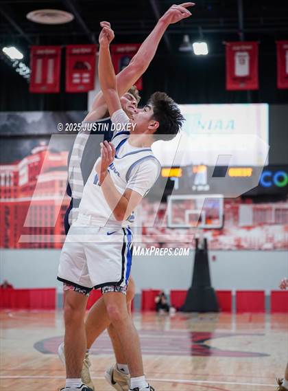 Thumbnail 1 in Virginia City vs. Smith Valley (NIAA Class 1A State Championship) photogallery.