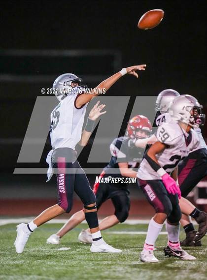 Thumbnail 1 in Hamilton @ Chaparral photogallery.