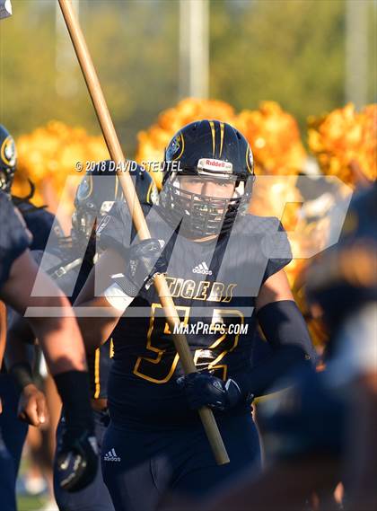 Thumbnail 1 in Elk Grove @ Inderkum photogallery.