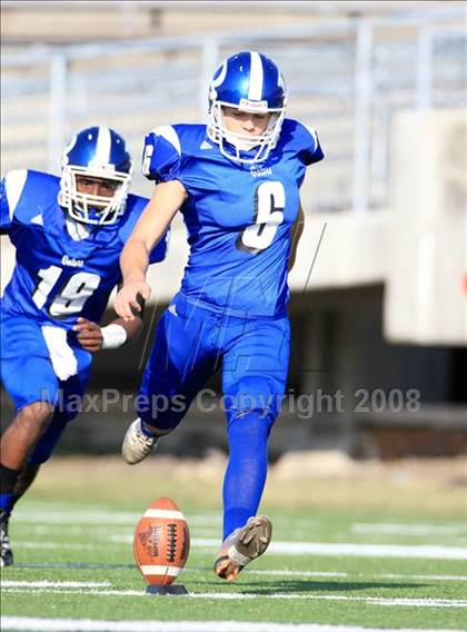 Thumbnail 1 in West Brook vs. Dickinson (Texas 5A D2 Area Playoff) photogallery.