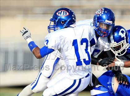 Thumbnail 1 in West Brook vs. Dickinson (Texas 5A D2 Area Playoff) photogallery.