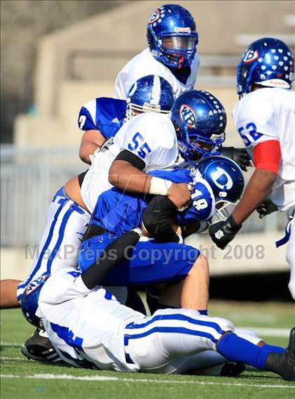 Thumbnail 2 in West Brook vs. Dickinson (Texas 5A D2 Area Playoff) photogallery.