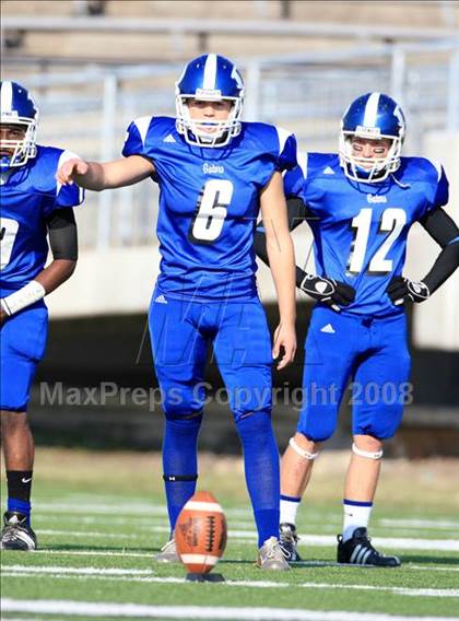 Thumbnail 3 in West Brook vs. Dickinson (Texas 5A D2 Area Playoff) photogallery.