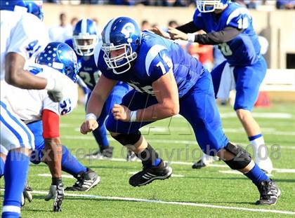 Thumbnail 3 in West Brook vs. Dickinson (Texas 5A D2 Area Playoff) photogallery.