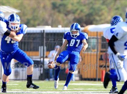 Thumbnail 3 in West Brook vs. Dickinson (Texas 5A D2 Area Playoff) photogallery.