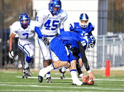 Thumbnail 1 in West Brook vs. Dickinson (Texas 5A D2 Area Playoff) photogallery.