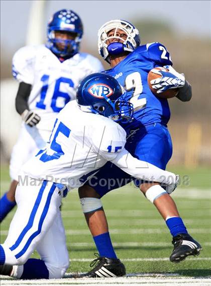 Thumbnail 1 in West Brook vs. Dickinson (Texas 5A D2 Area Playoff) photogallery.
