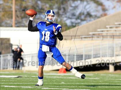 Thumbnail 3 in West Brook vs. Dickinson (Texas 5A D2 Area Playoff) photogallery.