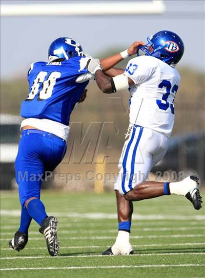 Thumbnail 1 in West Brook vs. Dickinson (Texas 5A D2 Area Playoff) photogallery.