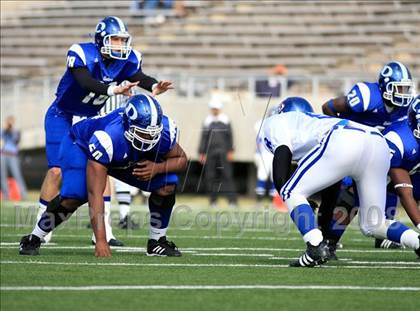 Thumbnail 2 in West Brook vs. Dickinson (Texas 5A D2 Area Playoff) photogallery.