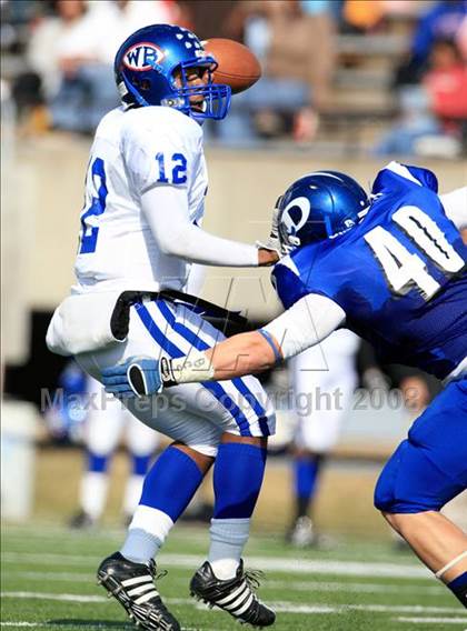 Thumbnail 3 in West Brook vs. Dickinson (Texas 5A D2 Area Playoff) photogallery.
