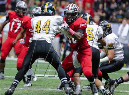 Thumbnail 2 in Many vs. Kinder (LHSAA D2 Final) photogallery.