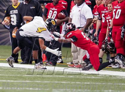 Thumbnail 1 in Many vs. Kinder (LHSAA D2 Final) photogallery.