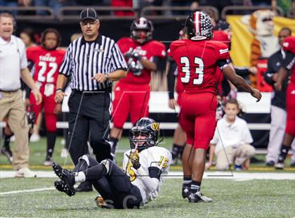Thumbnail 1 in Many vs. Kinder (LHSAA D2 Final) photogallery.
