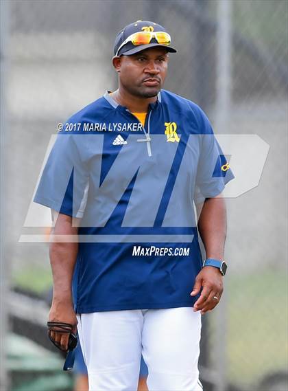 Thumbnail 3 in Cypress Ranch vs Ridge Point (UIL R3 Quarterfinal) photogallery.