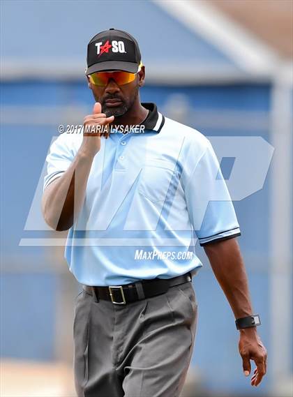 Thumbnail 3 in Cypress Ranch vs Ridge Point (UIL R3 Quarterfinal) photogallery.