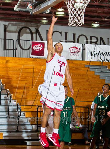 Thumbnail 3 in Langham Creek vs. DeSoto (McDonald's Texas Invitational) photogallery.