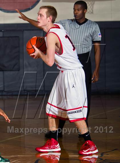 Thumbnail 3 in Langham Creek vs. DeSoto (McDonald's Texas Invitational) photogallery.