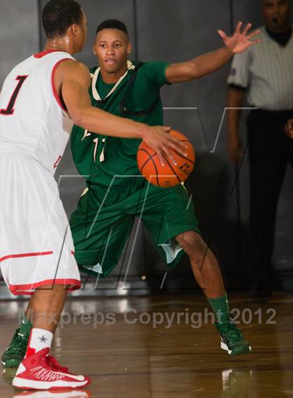 Thumbnail 1 in Langham Creek vs. DeSoto (McDonald's Texas Invitational) photogallery.
