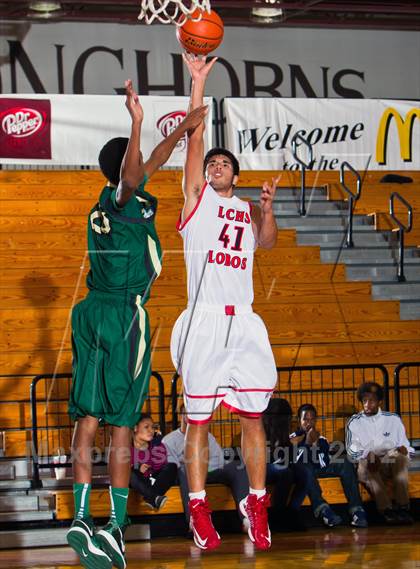 Thumbnail 2 in Langham Creek vs. DeSoto (McDonald's Texas Invitational) photogallery.