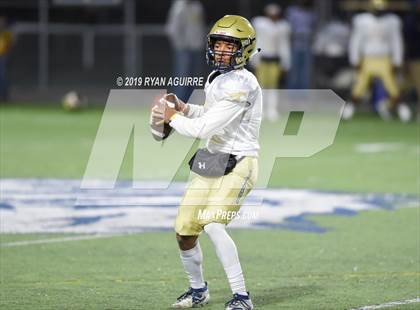Thumbnail 2 in Muir @ Linfield Christian (CIF SS D11 Semifinal Playoff) photogallery.
