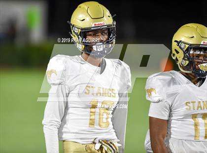 Thumbnail 3 in Muir @ Linfield Christian (CIF SS D11 Semifinal Playoff) photogallery.