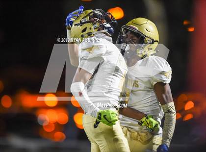 Thumbnail 3 in Muir @ Linfield Christian (CIF SS D11 Semifinal Playoff) photogallery.