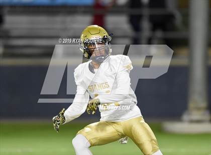 Thumbnail 2 in Muir @ Linfield Christian (CIF SS D11 Semifinal Playoff) photogallery.